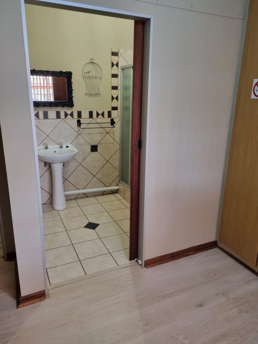 4 Bedroom Property for Sale in Wolmaransstad North West